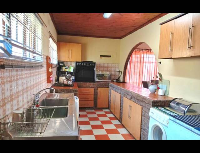 3 BEDROOM HOUSE FOR SALE IN MALVERN